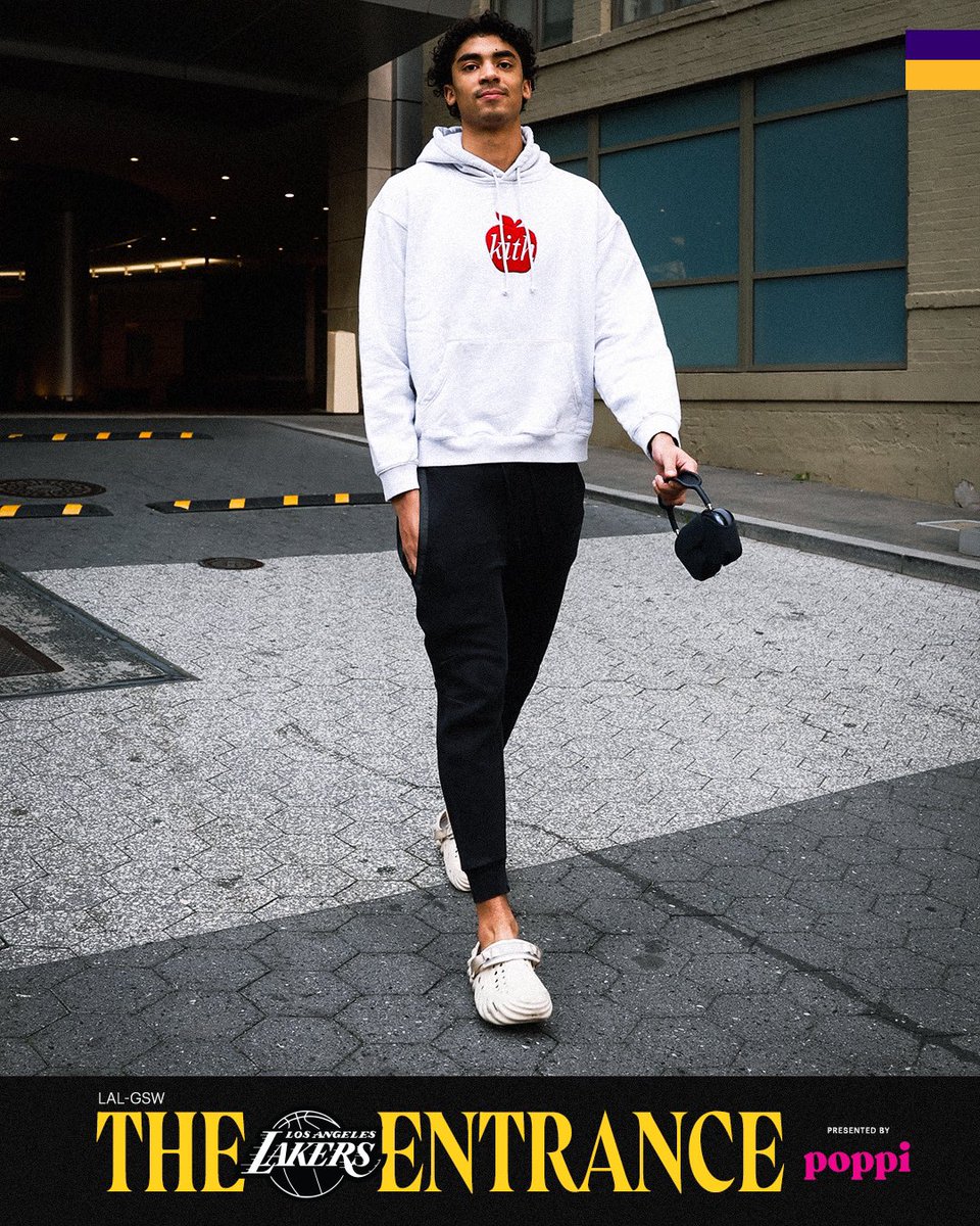 Lakers's tweet photo. 📍 San Francisco 

@drinkpoppi x #LakeShow https://t.co/4b9HDnDzu3