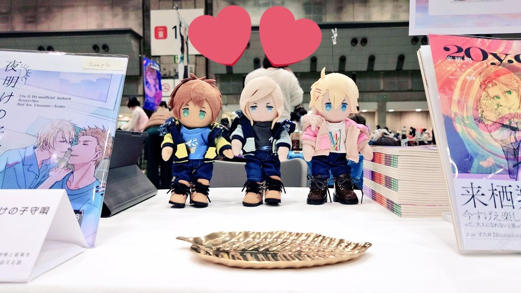 Bad_Ass_Utusemi's tweet photo. 【東1ホール　ケ46b】
設営完了しております🧊🍙
本日はよろしくお願いいたします🐉🌸 https://t.co/Zo0AIeMClD