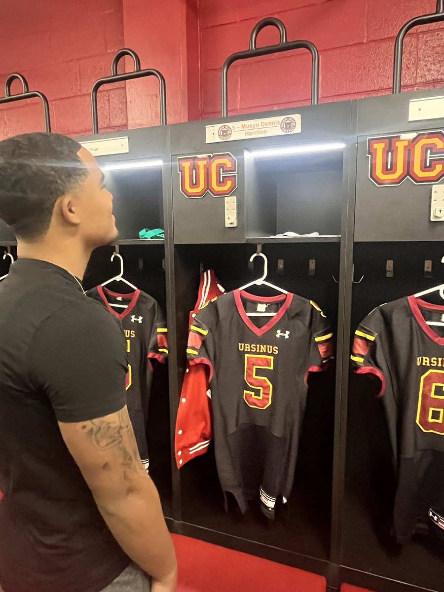 DennisMusyn's tweet photo. Thank you @CoachDev12 for the invite. Had a great time at Ursinus this weekend. @DELCOFootball https://t.co/9uIo1BVbzp