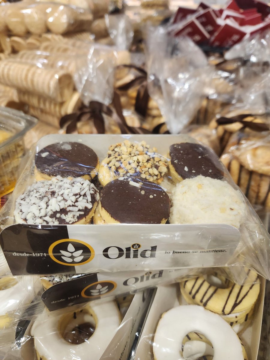 BermejoGt's tweet photo. Desde niño me compraba mi mamá estas galletas.
Son las mejores galletas del mundo mundial.
#Olid https://t.co/MnjoX0scd3
