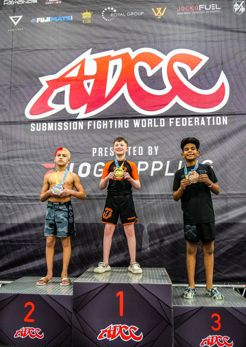 Shames Worthy Media tweet media