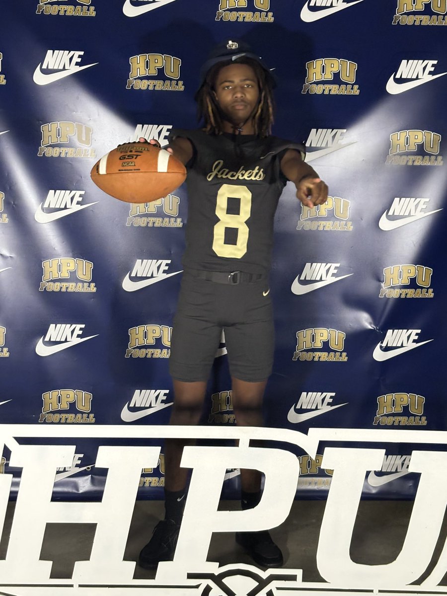 OmariJ06's tweet image. Had a great visit today! Thanks @CoachHuey @RicklanHolmes #TTP #F4
#RecruitCTRangers
#StayPurple @CTHS_RangersFB
@THSCAcoaches @NextLevelD1 @dctf
@MaxPreps @Rivals @247Sports @On3Recruits @NPCoachMorgan