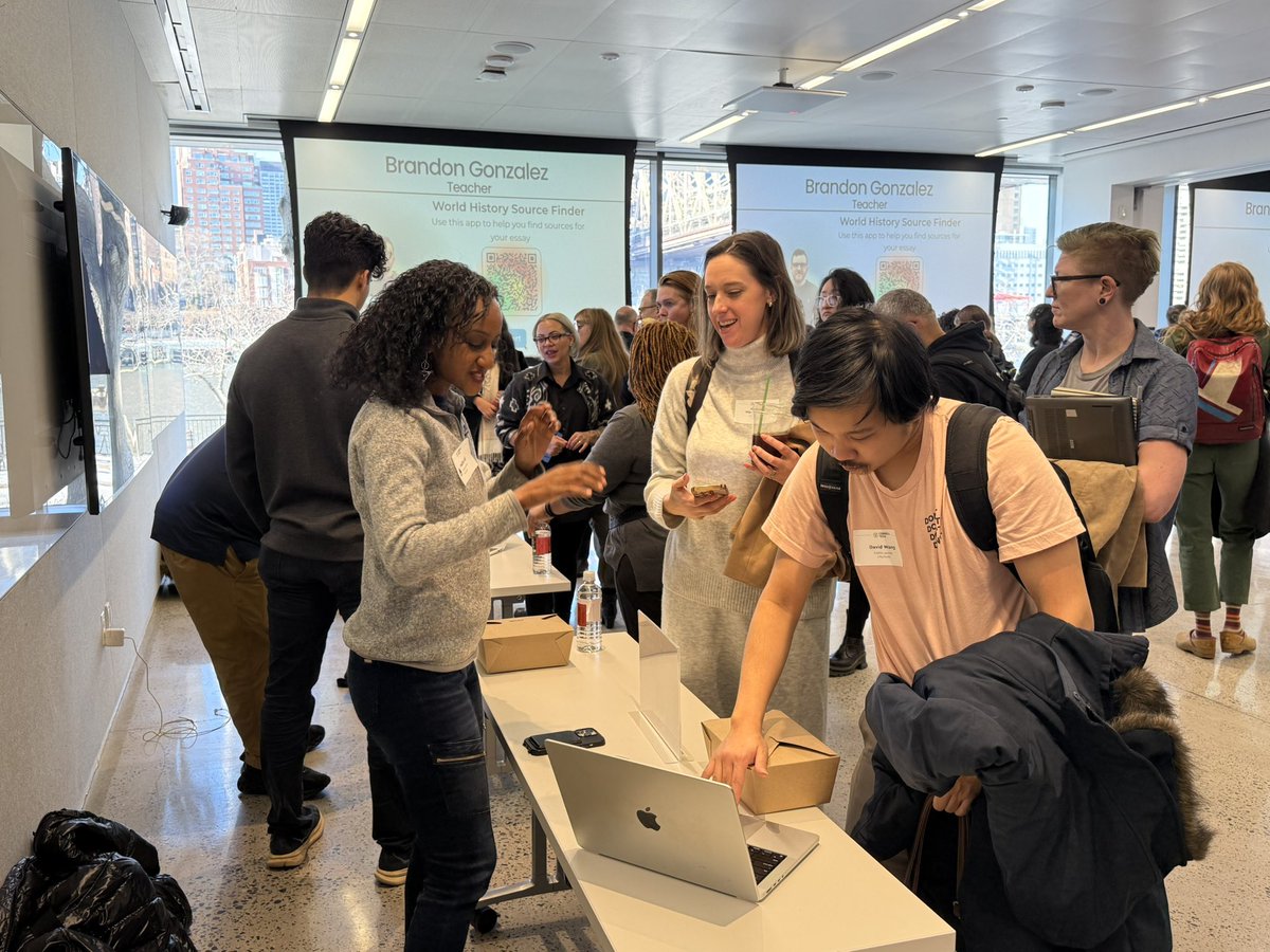 SuptCheng_CIOB's tweet image. The District Staff Design Sprint brought innovation to life! 🌟 Using Playlab.ai, our team created bots that push the boundaries of what’s possible. A day full of collaboration, creativity, and groundbreaking ideas! 🤖🚀 #AIInnovation @CSforAllNYC #PlaylabAI