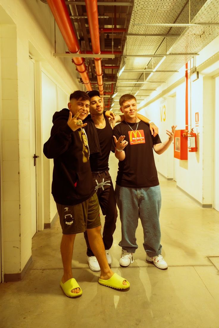 YSY A, davus y knak.