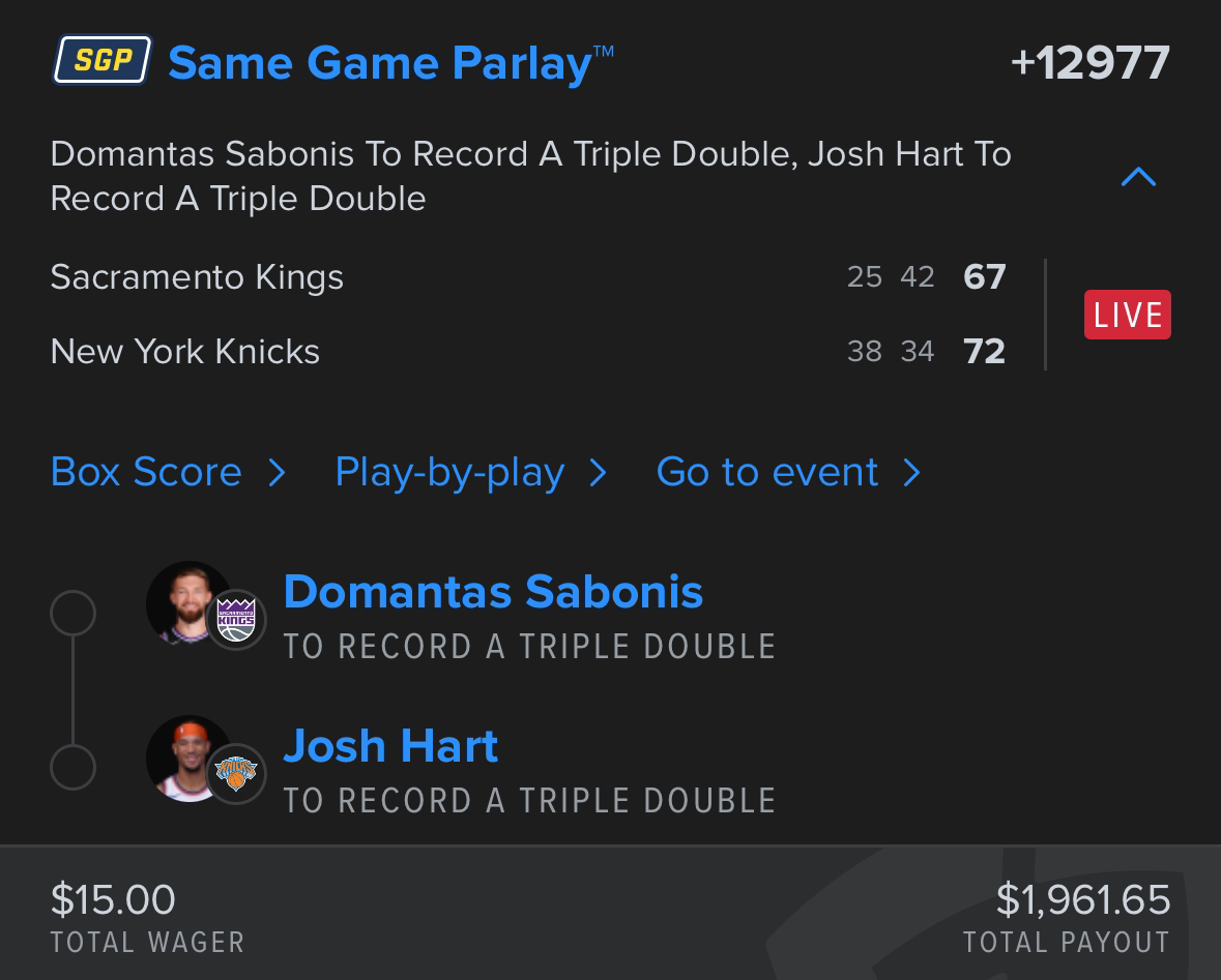 MrOverUnder's tweet image. Good vibes please. 🍀

$50 each to five who like and retweet if they both come through.

At half, Sabonis with 16/8/7 and Hart with 7/7/4.

Posted in the Discord -&amp;gt; mroverunder.com/vip