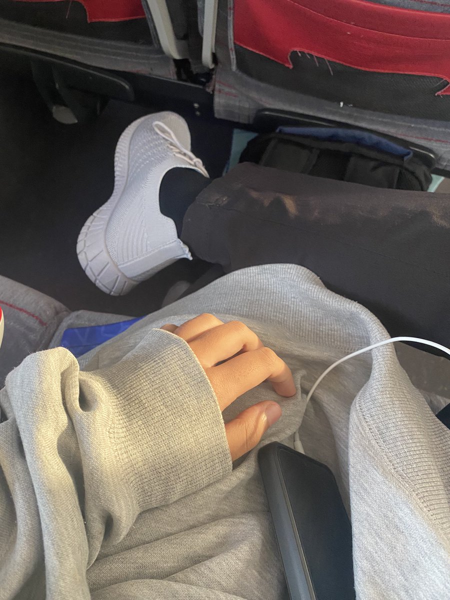 hudhuddd88's tweet photo. Hiii!!! Im back but…

New account, new vibe, new me. Time to reset, refresh, and level up. Bismillah, let's make this chapter count🤲🏻😋 https://t.co/LmKxfDr3vf
