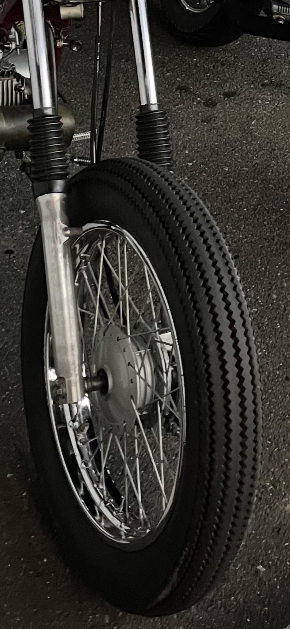 ジャズ フロントホイールスポーク仮組み（ホンダ ジャズ（バイク
