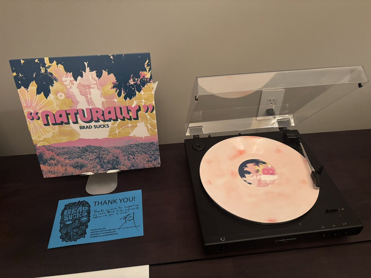 .<a href="/bradsucks/">Brad Sucks</a> does not suck. Congratulations on the new album, brother. 🙏💪