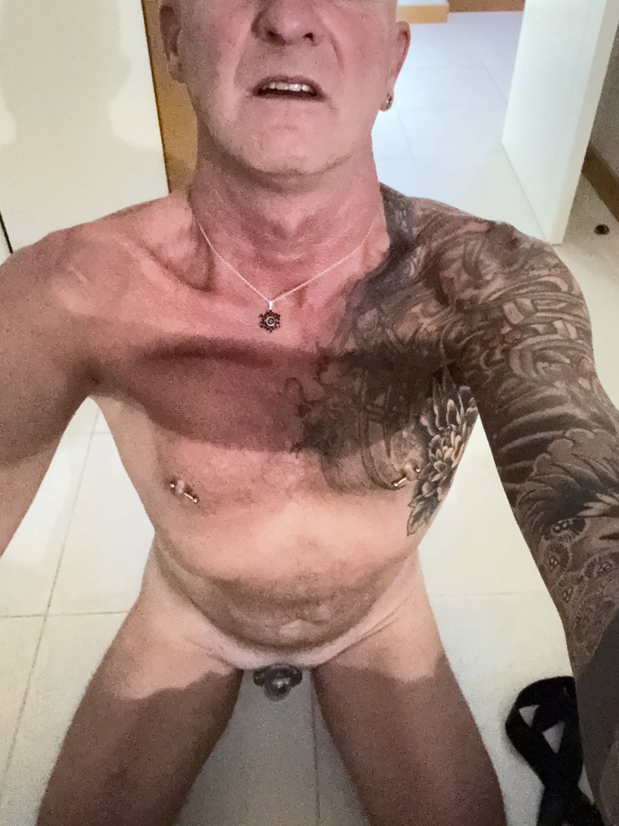 HandleMeFF's tweet photo. Ready to serve 

#gayslave #gaysub #gayformaster #submissions #chastity https://t.co/ucOGMpNaWX