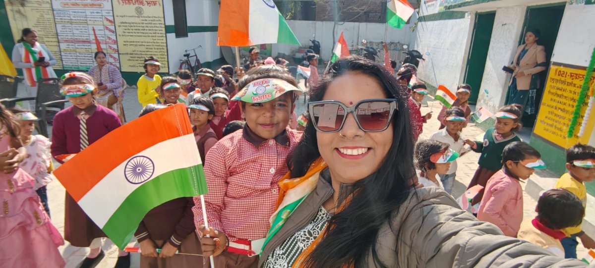 VithicaS's tweet photo. 🇮🇳 76वें गणतंत्र दिवस की शुभकामनाएं! 🇮🇳
जय हिंद!
बचपन से स्कूल में अपने जन्मदिन की टॉफी नहीं बांट पाए 😊🙏🇮🇳💐
@basicshiksha_up 
@Bsa_Prayagraj @KamtaNa19456168 https://t.co/ZmW1JCF038