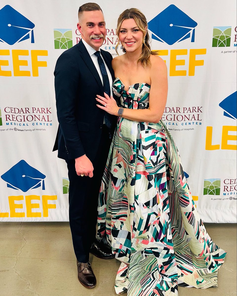 Had a great time at the Leander ISD Educational Excellence Foundation Gala, supporting students in Leander ISD. Proud to be part of an event that focuses on education and community. <a href="/LEEF_TX/">Leander Educational Excellence Foundation</a> <a href="/DrBinnicker/">Dustin Binnicker</a>