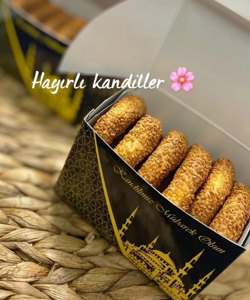 #mirackandili 
yaralarımıza şifa gönlümüze müjde olsun... 🥀🥀🥀

   💫  Günaydınlar  ☕️🥀🤍

#Pazar