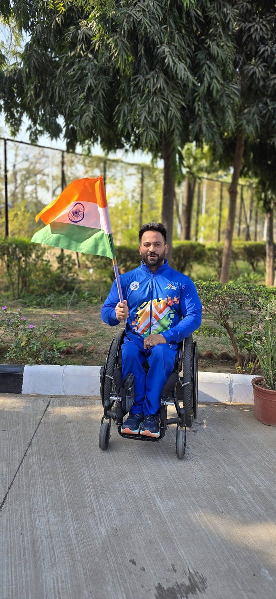 GulfamMotivator's tweet photo. Happy 76th Republic day India 
🇮🇳🇮🇳🇮🇳🇮🇳🇮🇳🇮🇳🇮🇳
#RepublicDayIndia https://t.co/NHhUVXtfkr