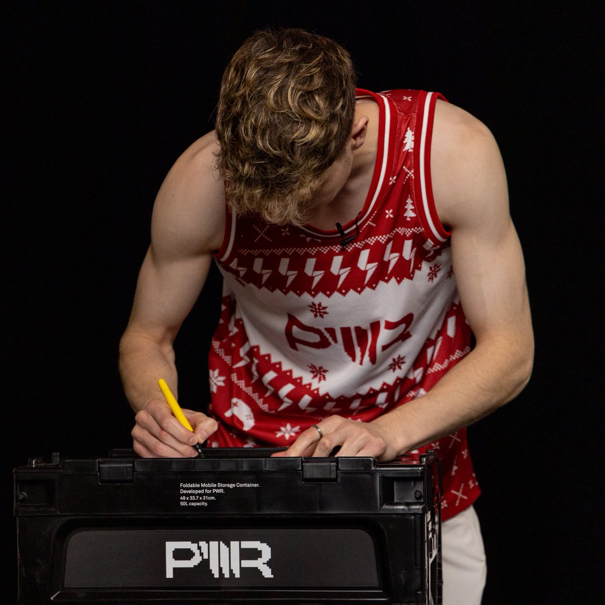 overstrand's tweet image. Officially 4 YEARS with @TeamPWR!
Time flies when you're around family. So many memories with all of you, and I owe so much of my growth to the success of this team. Each year just keeps getting better and better...
Thanks for letting this little kid live his dream ❤️⚡️