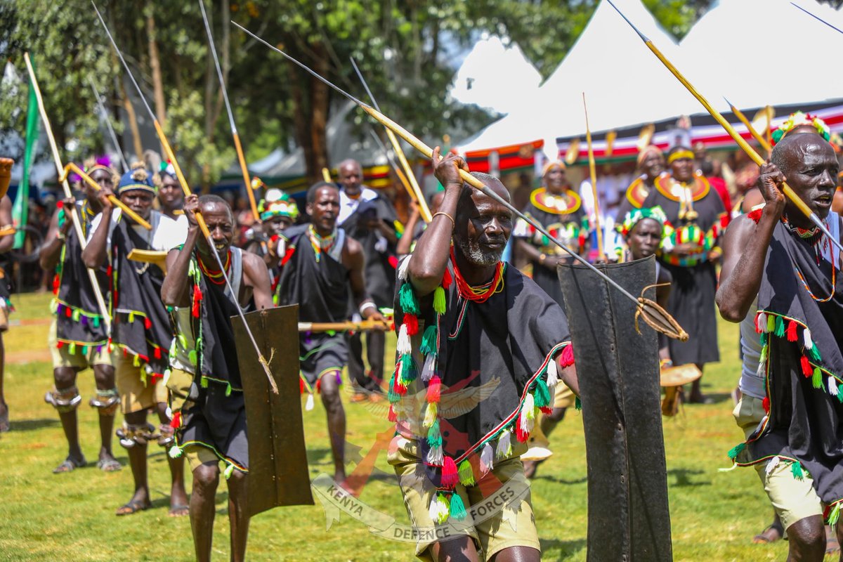 kdfinfo's tweet photo. The Commandant JCSC, Maj Gen Eric Kinuthia, led the College community and invited guests in celebrating the annual JCSC Cultural Day in Karen, Nairobi. https://t.co/qZb2no8obG
