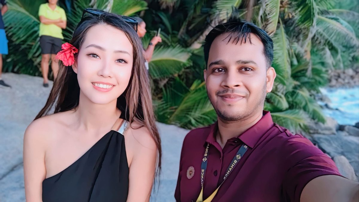 RI ROBIN 🔶 tweet media