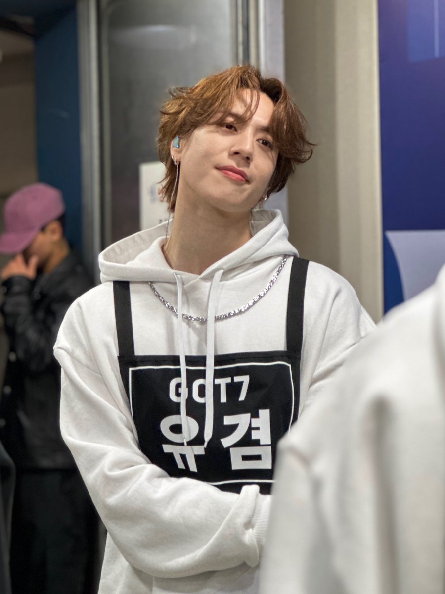 AOMGOFFICIAL's tweet photo. [유겸 (YUGYEOM)]

GOT7 'PYTHON' BTS 🐥💚

'PYTHON' 마지막 음악방송 무대까지 응원해 주신 모든 팬 여러분께 감사드립니다 ❄️🐍

@yugyeom
#유겸 #YUGYEOM
@GOT7Official 
#GOT7 #갓세븐
#PYTHON #GOT7_PYTHON
#WINTER_HEPTAGON
#AOMG https://t.co/kTCROJUUgp