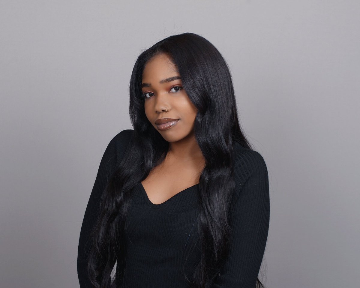 dimeprincess3's tweet photo. Hopefully someone’s employer will see these headshots and hire me 😊🫶🏾 #atlanta #explore #Trending https://t.co/3O76DEuX1C
