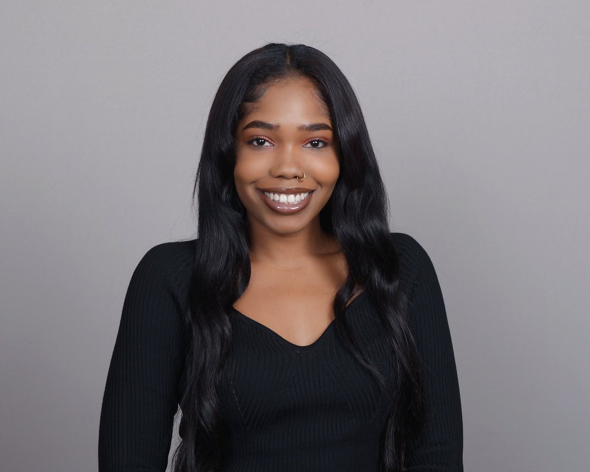 dimeprincess3's tweet photo. Hopefully someone’s employer will see these headshots and hire me 😊🫶🏾 #atlanta #explore #Trending https://t.co/3O76DEuX1C