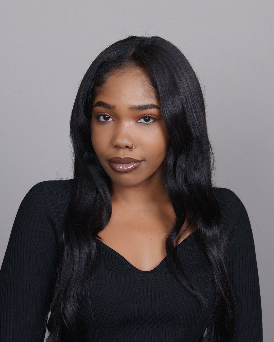 dimeprincess3's tweet photo. Hopefully someone’s employer will see these headshots and hire me 😊🫶🏾 #atlanta #explore #Trending https://t.co/3O76DEuX1C
