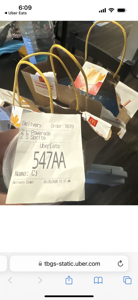 ChefMuice's tweet photo. @Uber_Support @betterbusiness @FTC @BuzzFeed #CustomerServiceFail #boycottubereats #fooddelivery https://t.co/GokHVPPOq8
