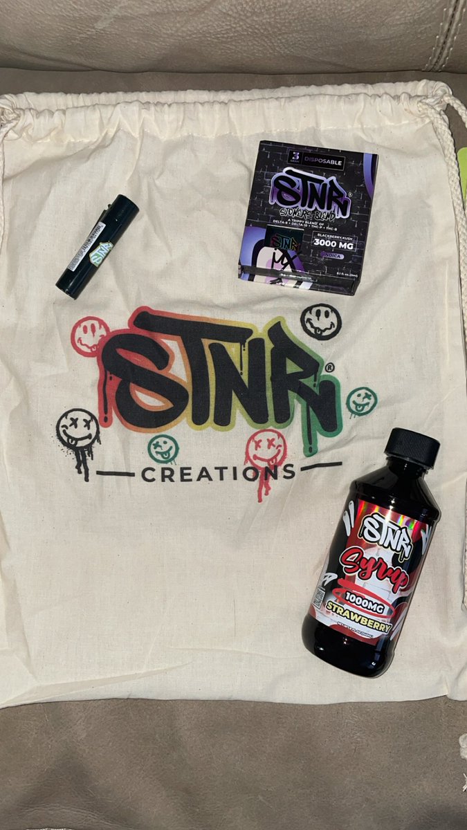 ITSOKTODIEtv's tweet photo. Also got some #Mailcalls from the homie @vape_lost & @stnrcreations thank y’all so much gonna cook up stuff later this month 💚✅‼️🍀🥺💯 https://t.co/hTerwrZn5i
