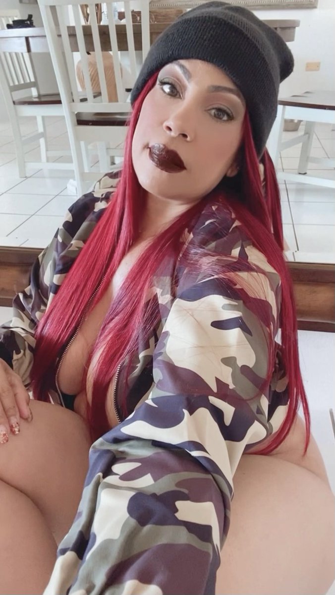 SEXY RED DOLL tweet media