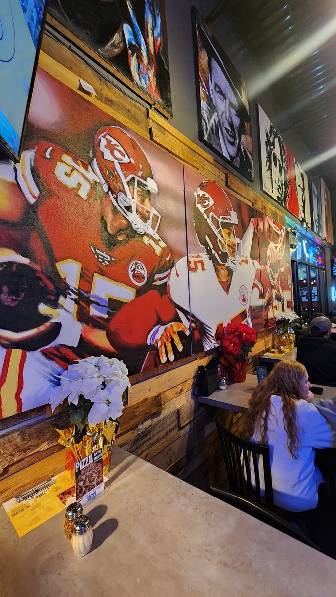 Saturday night Pre Game!
#kc #kcmo #kclocal #kansascity #chiefs #ChiefsKingdom