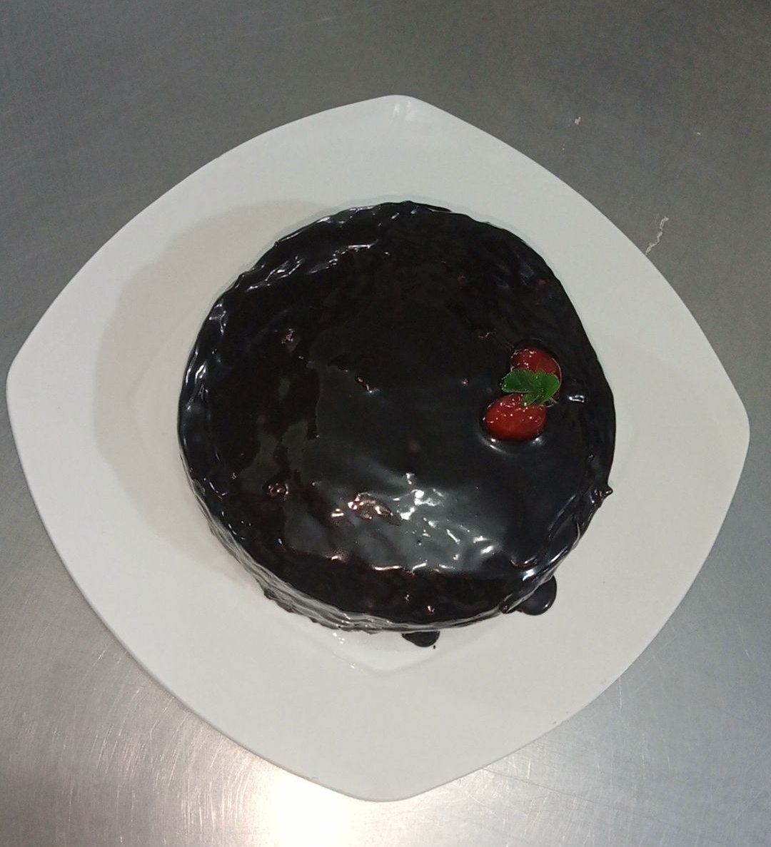 ManjriSaxena2's tweet photo. #RepublicDay
.
Chocolate Truffle Cake 🍰🤤
.
#likeforlike #comments #sharemarket #SaveShadowhunters #follow #RepublicDay https://t.co/75Zg9xE83C