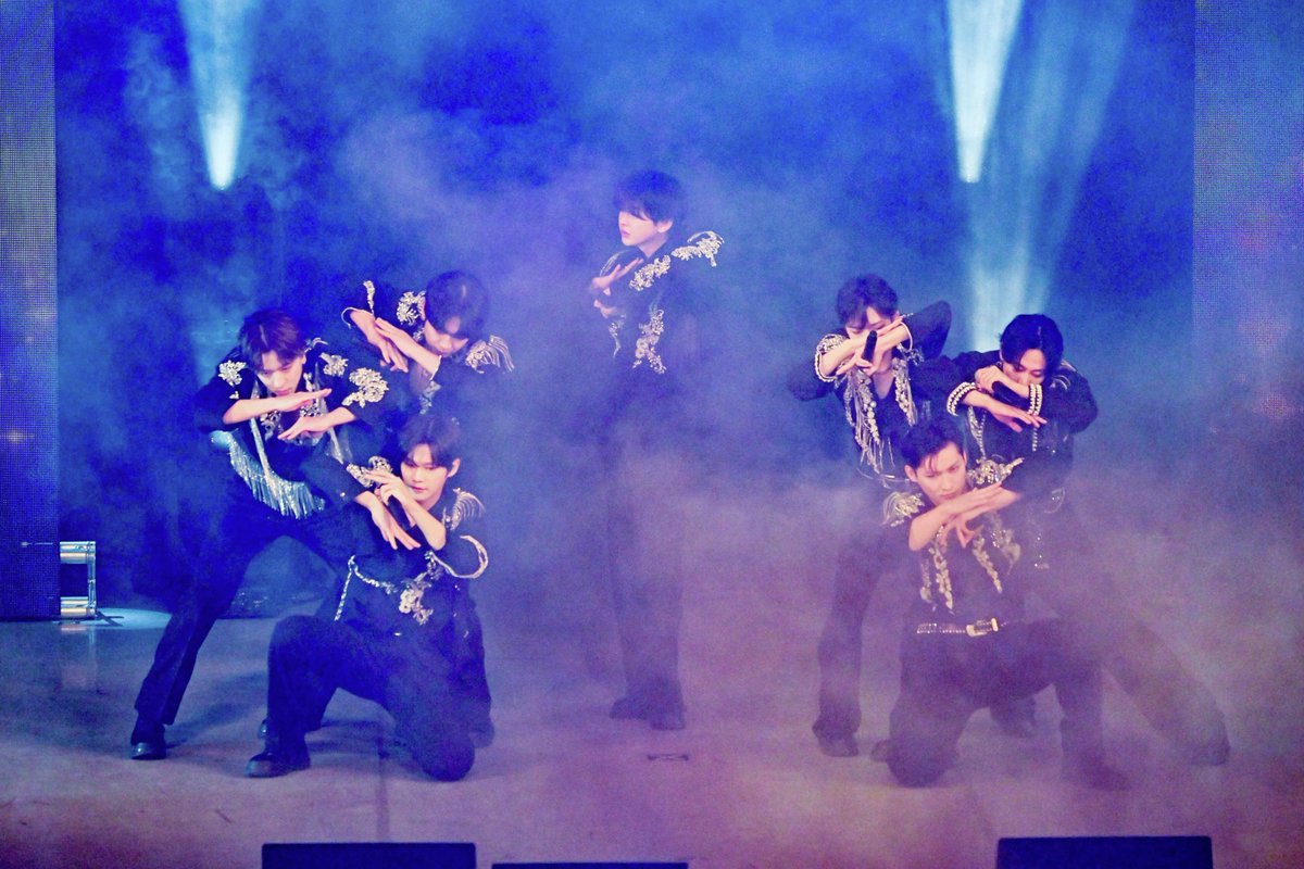 tvasahi_cs's tweet photo. 【ch1】

昨日放送した
#ORβIT SECOND LIVE「LINK」

／
スカパー！で
2・1(土)まで見逃し配信中📣
＼

スマホ・PC・タブレットで視聴可能💁‍♀️✨

🔎詳しくはこちら
https://t.co/znNEkG6ypK

#ORβIT_LINK #EαRTH
@official7orbit https://t.co/6socDonzwF