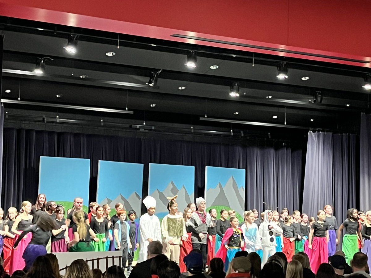 Nataliya Zelenetska tweet media