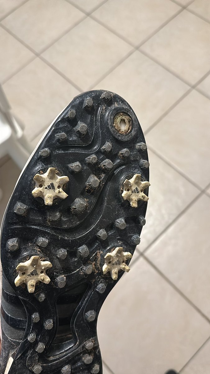 MrStretchMoney's tweet photo. @adidasUK I have only worn these three times and already the plastic spikes have come off??? I had the older versions of the Tour 360 and the same thing happened. :-( https://t.co/P5gzIGf5gr