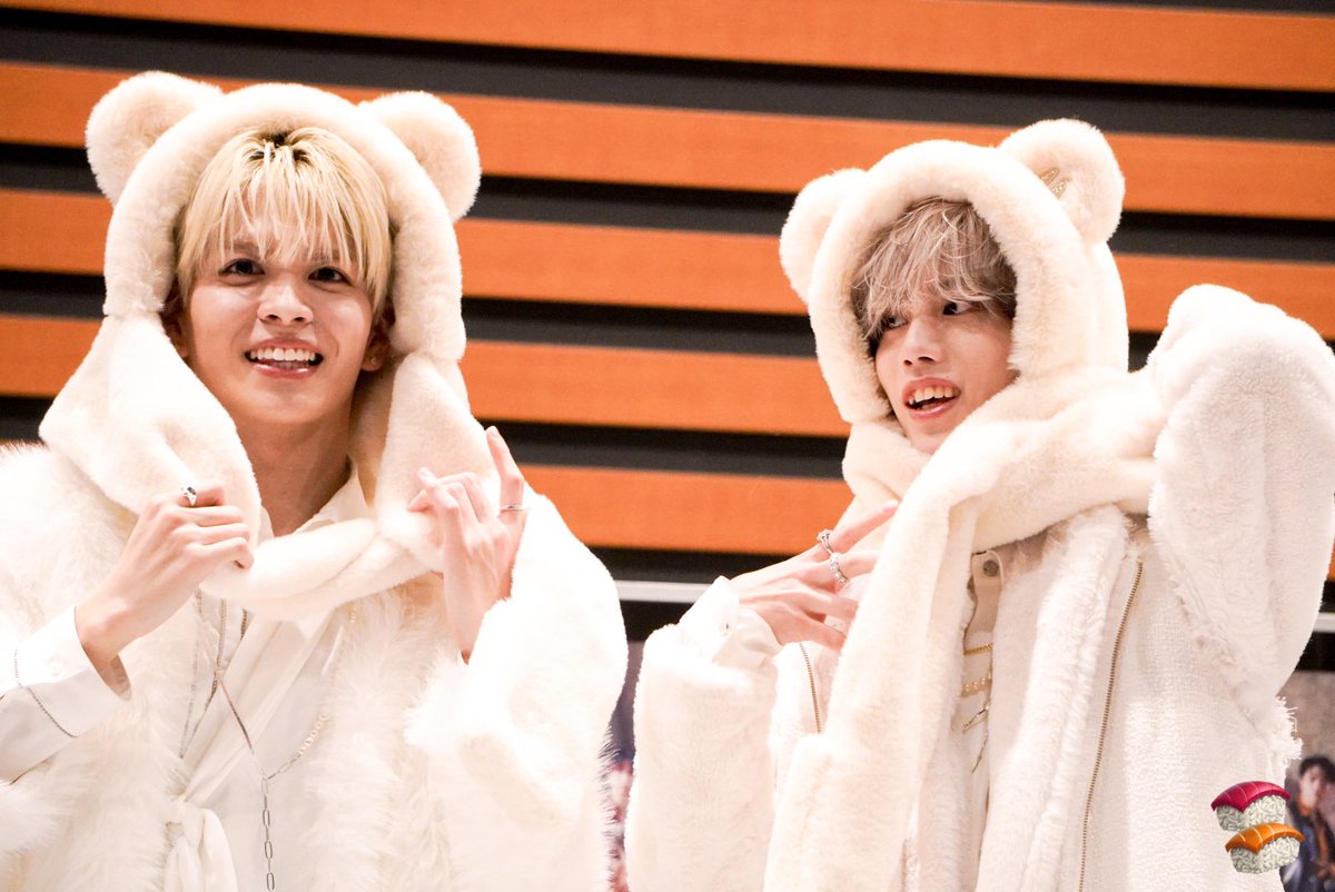 sushi_rakko's tweet photo. シロクマさんなしゅーくりーむ可愛すぎて流石にシャッター切りまくった

#OCTPATH
#OCTPATH_Present 
#OCTPATHプレミアムサイン会 https://t.co/tXcdOwao1F