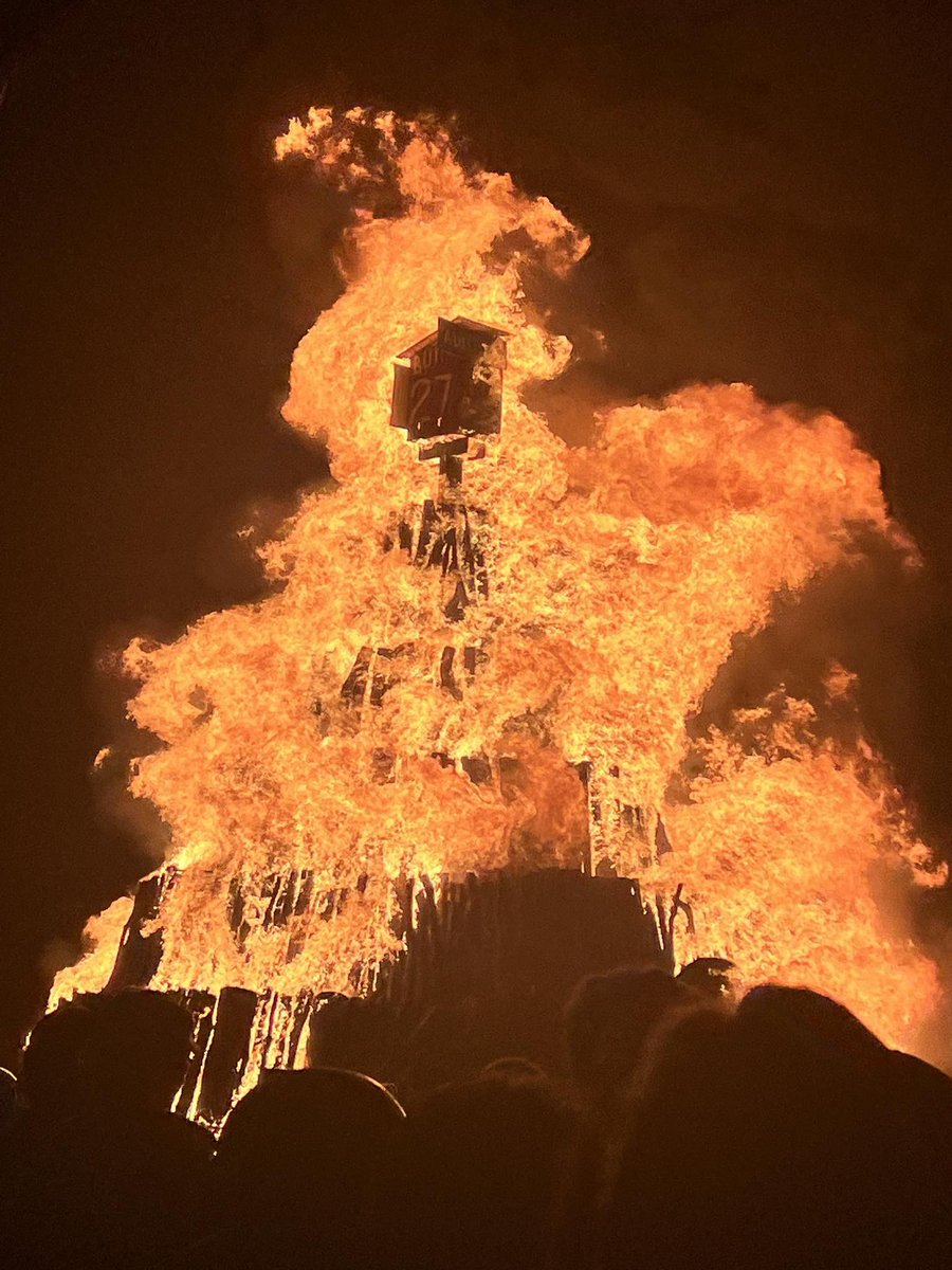 RustySuretteTV's tweet photo. 🔥 Bonfire is burning! 

📸: Musa Jarod https://t.co/GkoIG3MrP0