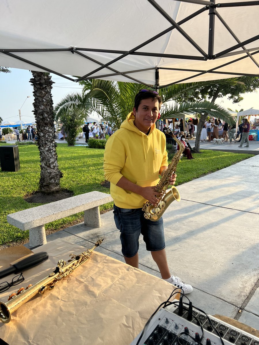 diegozc's tweet photo. 🎷🎷🎷🎷🎷🎷 https://t.co/E1wez0YIxz