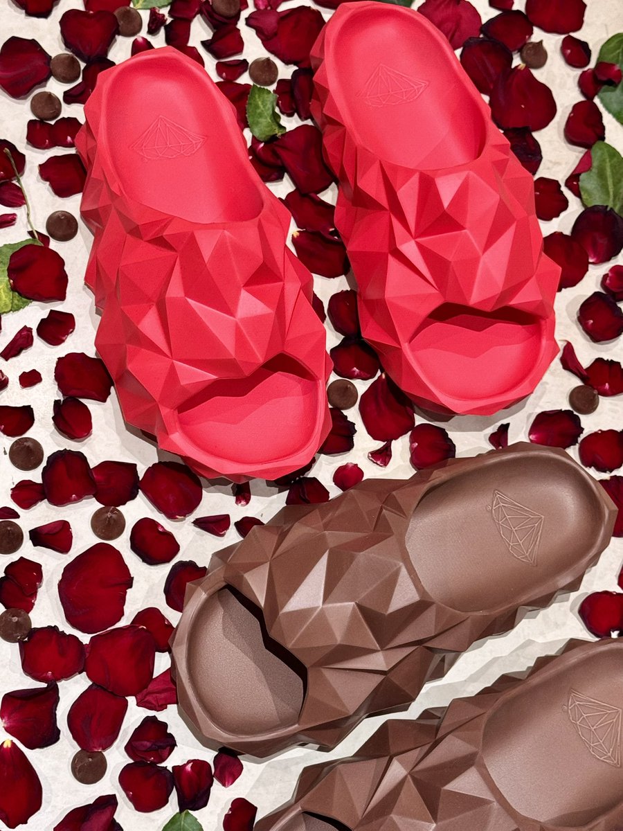 NickyDiamonds tweet media