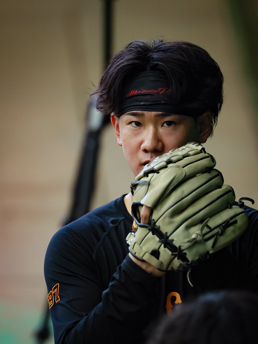 tkphoto1234's tweet photo. #巨人
#自主トレ
1/26 🏟️
#井上温大 https://t.co/k0pRMRs1AS