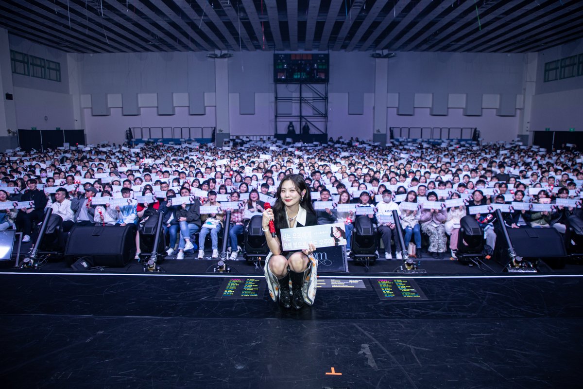 BOL4_Official's tweet photo. [📸] 2025 BOL4 Asia Tour Concert <Bloom> in #Taipei with LoBoly🐰🖤
⠀
#볼빨간사춘기 #BOL4
#BOL4_AsiaTour #Bloom
#2025_BOL4_AsiaTour https://t.co/ybf2sXGixt