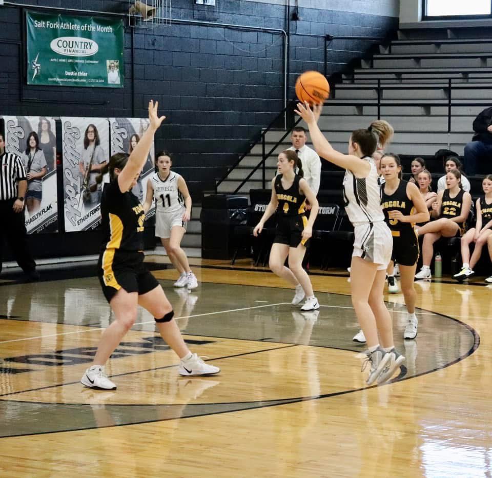INEliteHavoc's tweet photo. Huge Week for Senior Alexa Jamison,  Led 7th Ranked Salt Fork to the County Championship, Named MVP &amp; Scored her 2,000 Point!!! 
🔥🔥🔥  Way to Go Alexa 
👏👏👏 #HavocStrong @alexa_jamison10 @PGHByron @MMBR_CoachGBell https://t.co/RBvc7kI5FK