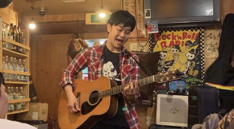 ameou's tweet photo. 25/1/25(土)
浜焼太郎 経堂店

『たくま新年会ライブ』

ご来場の皆様、配信見てくれた皆様、ゲストアクトしてくれた諸星貴之さん、浜焼太郎 経堂店店長ギ→スさん、スタッフの皆様

本当にありがとうございました！！！

みなさんが心に何かを刻んでくれた事が宝物！！
2025年！素晴らしい一年！🌅✊ https://t.co/xB9KgOEBez