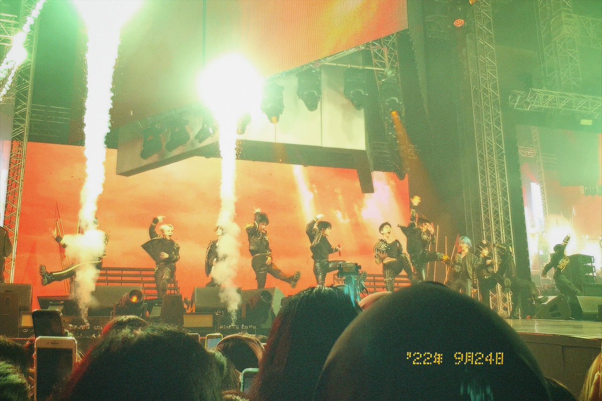 cloudehoe's tweet image. ✮⋆˙ core memories with seventeen ✮⋆˙