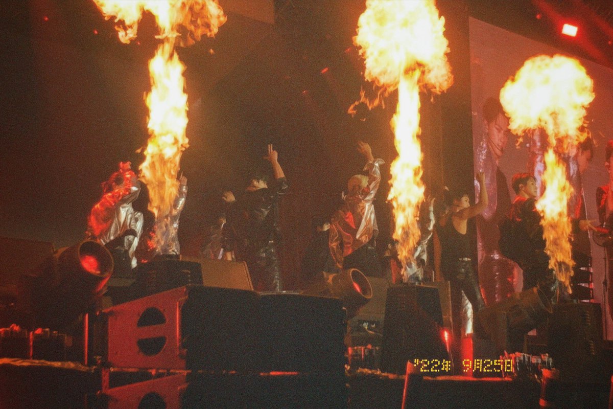 cloudehoe's tweet image. ✮⋆˙ core memories with seventeen ✮⋆˙