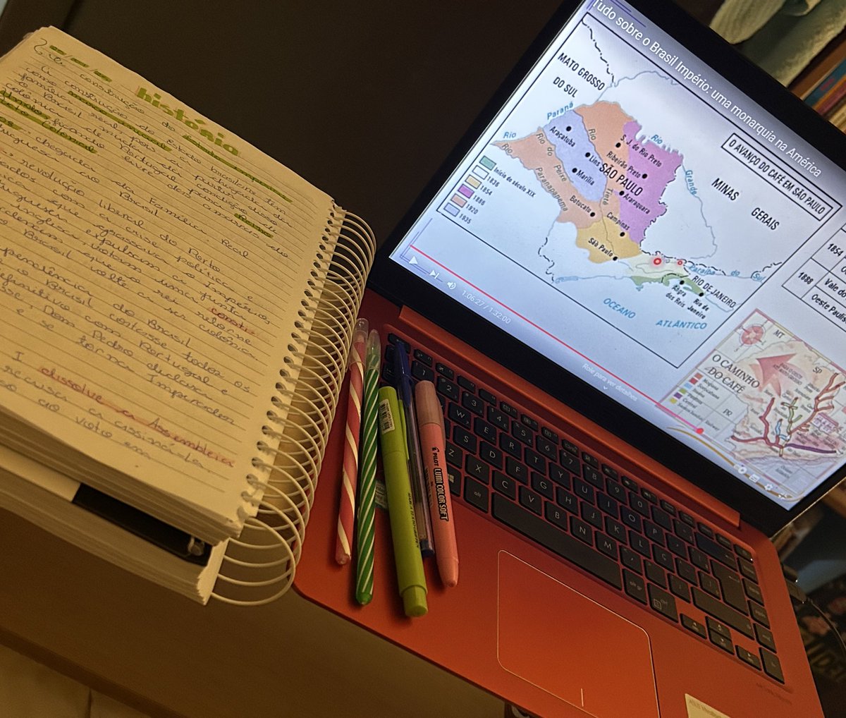 bleeaful's tweet image. Mais um conteúdo finalizado, apesar das poucas horas de estudo😔