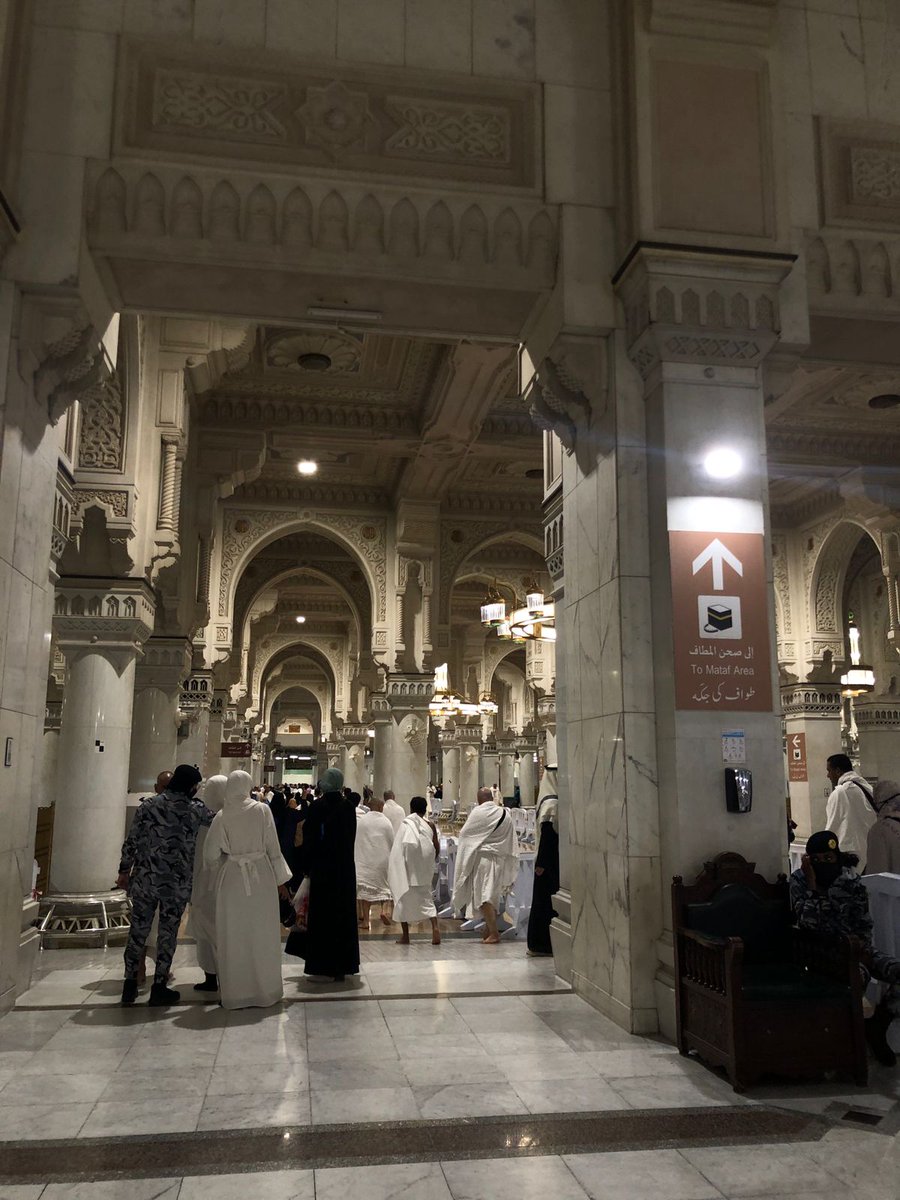 nsr_ark's tweet photo. روحانية العمره مختلفه جدا 🤍. https://t.co/WJ749BkzmN