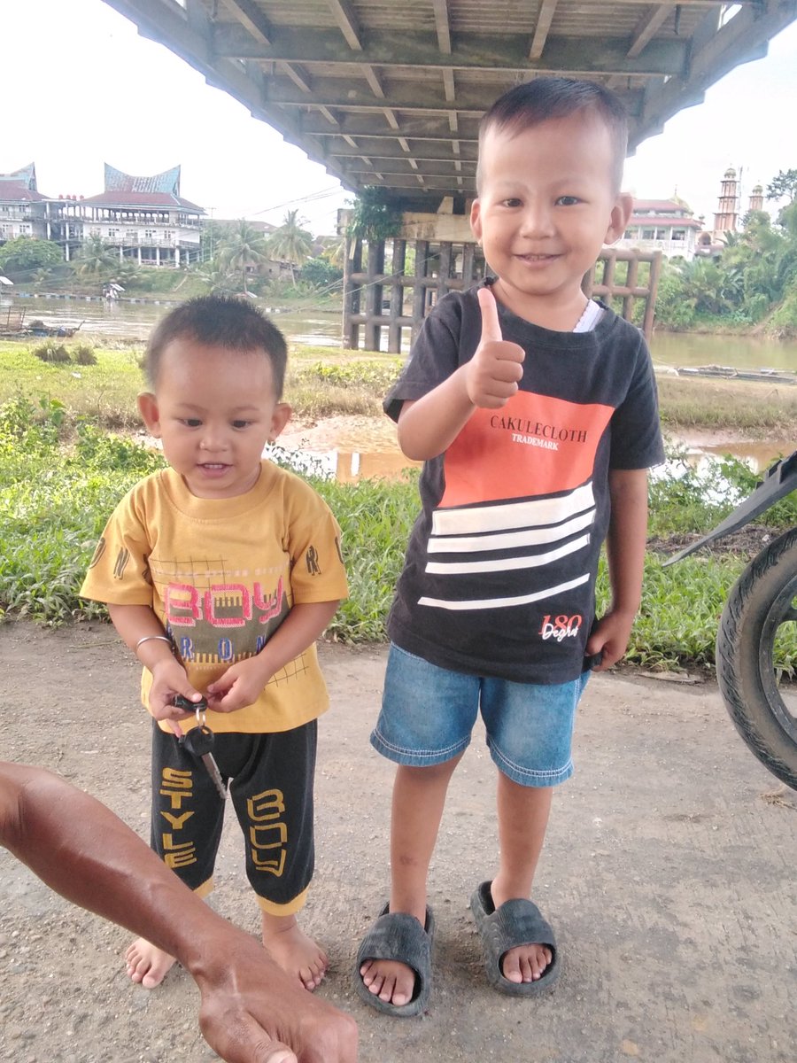 freenmichell's tweet image. 