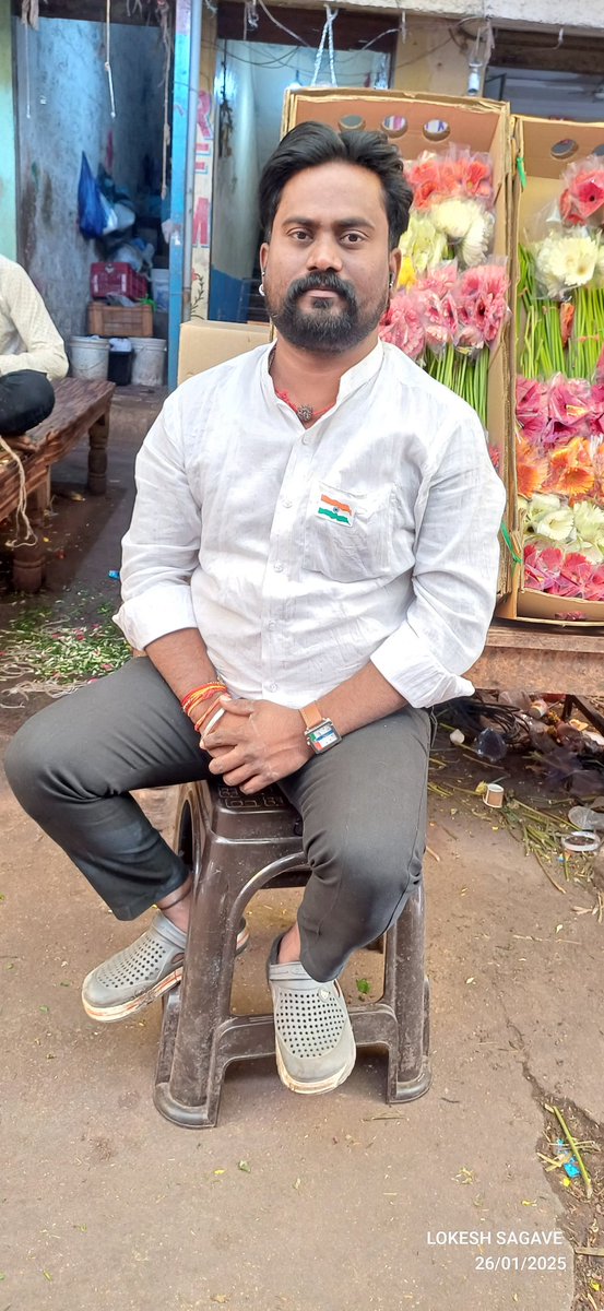 lksagave's tweet photo. Happy Republic day 
Flowers Market Hyderabad https://t.co/mTMrTBCiI9