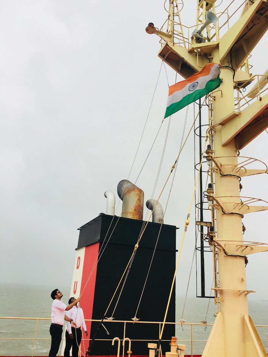 Nothing Gives a Higher Kick than 
Hoisting Tiranga on International Waters . 
Maa Tujhe SalaaM 🫡
#ProudIndian 🇮🇳
#HappyRepublicDay #India 🇮🇳