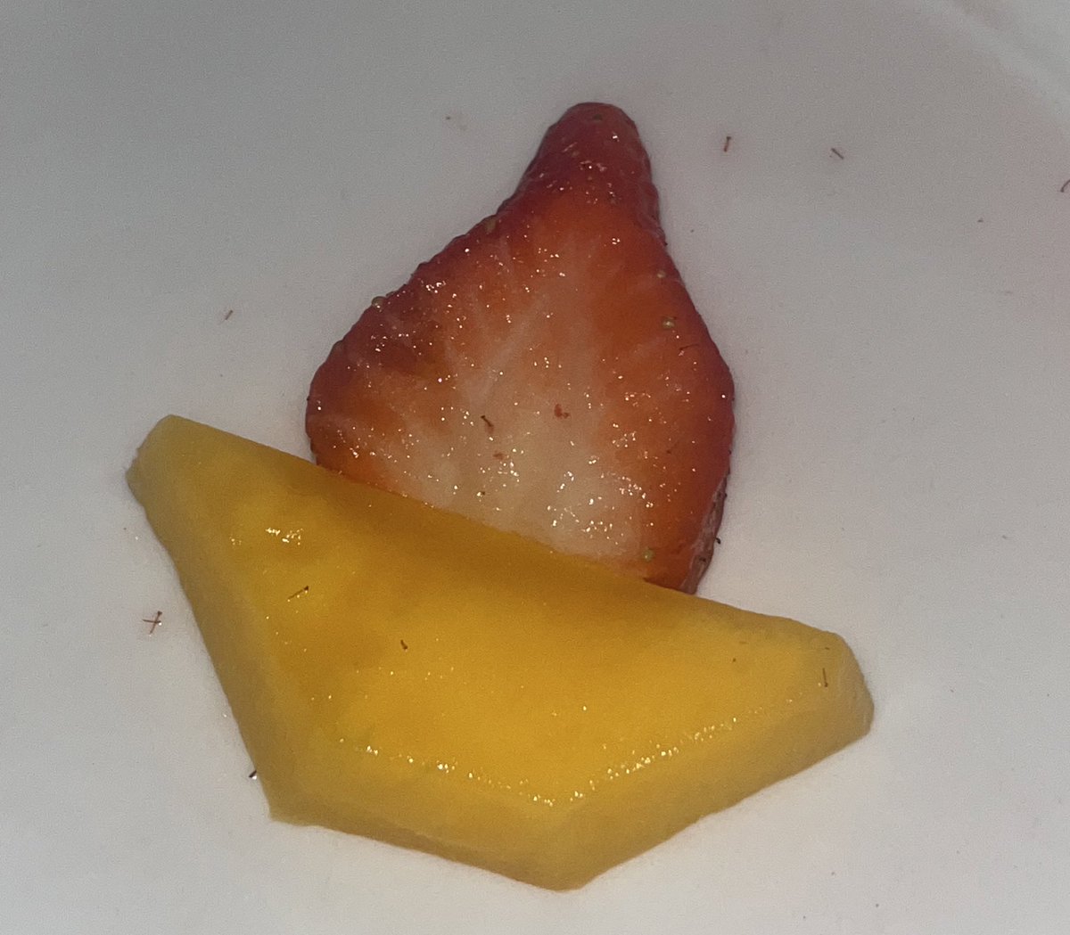 sunoosakura's tweet image. the gyubrik ship 😢