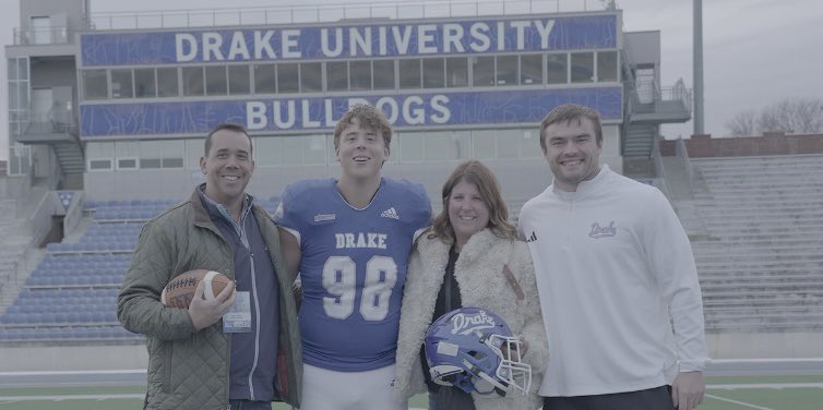 Liam Rooney (@rooneyl58) on Twitter photo After a great official visit this weekend and conversations with <a href="/joe_evans7/">Joe Evans</a>, <a href="/AdamCox38/">Adam Cox</a>, and <a href="/CoachJoeWoodley/">Coach Joe Woodley</a> I am extremely blessed to receive an offer from Drake University! <a href="/DrakeBulldogsFB/">Drake Football</a> <a href="/BenetRedwingFB/">Benet Academy Football</a> <a href="/EDGYTIM/">Timothy “EDGYTIM” OHalloran</a> After a great official visit this weekend and conversations with <a href="/joe_evans7/">Joe Evans</a>, <a href="/AdamCox38/">Adam Cox</a>, and <a href="/CoachJoeWoodley/">Coach Joe Woodley</a> I am extremely blessed to receive an offer from Drake University! <a href="/DrakeBulldogsFB/">Drake Football</a> <a href="/BenetRedwingFB/">Benet Academy Football</a> <a href="/EDGYTIM/">Timothy “EDGYTIM” OHalloran</a>