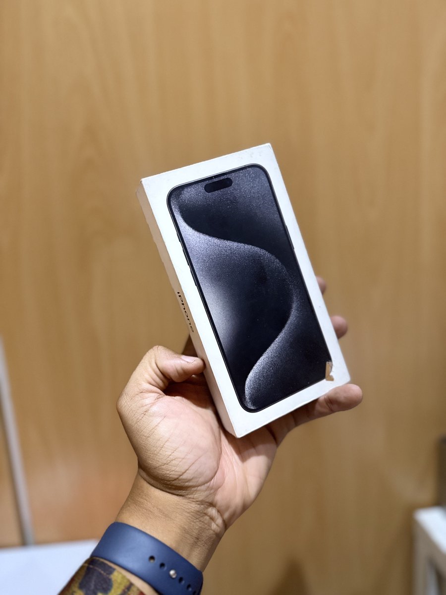 dabz_global's tweet photo. Deal‼️SUPER SUPER CLEAN CLEAN Open box iPhone 15 pro max 512gb (USA soec|| eSIM) with 91% battery capacity. Screen and everything is 200% original! Has 4 months Apple warranty ! 

Price: N1,500,000

Account: 8232100166 Dabz Global Biz Ven  Moniepoint #AbujaTwitterCommunity https://t.co/diHgflqCGb